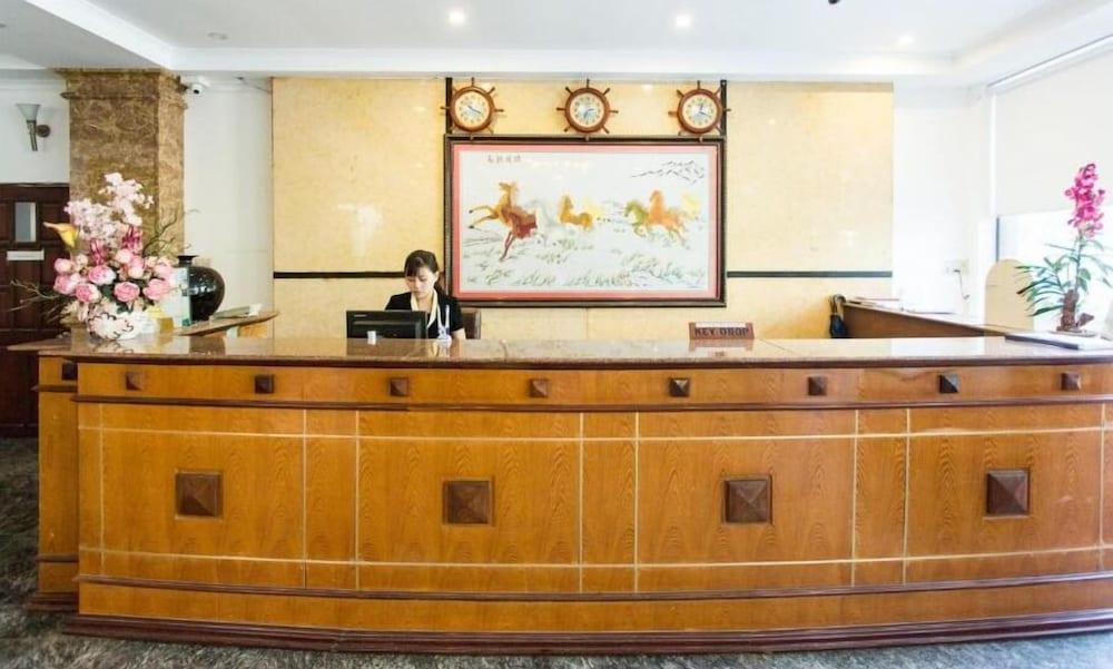 Hoang Yen Hotel 2 Quy Nhon Exterior foto
