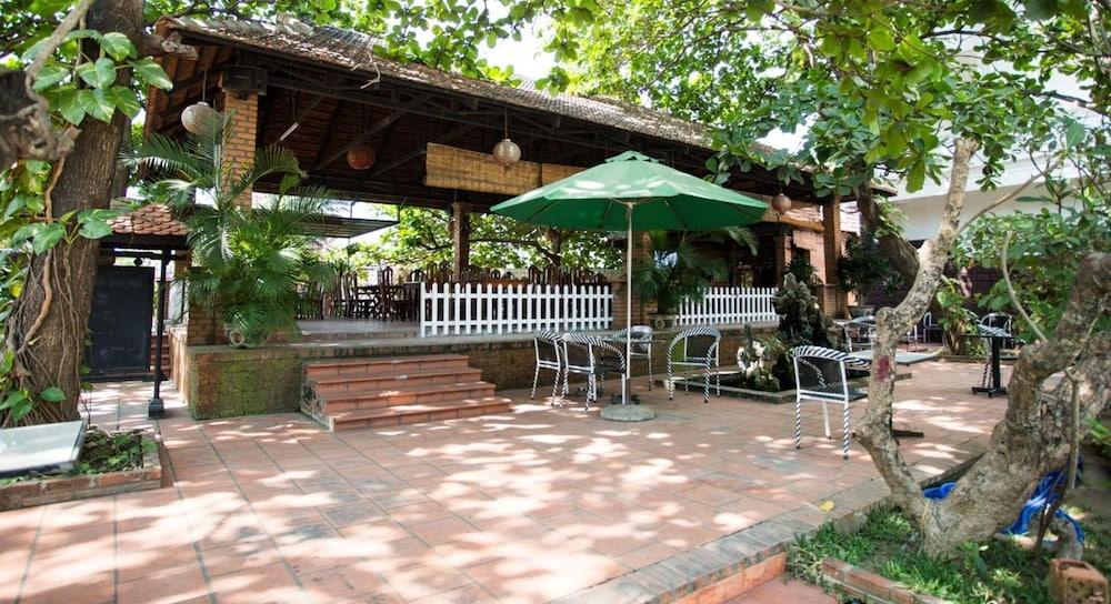 Hoang Yen Hotel 2 Quy Nhon Exterior foto
